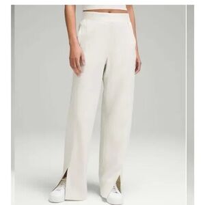 Lululemon Woven Wide leg high rise wide leg pant